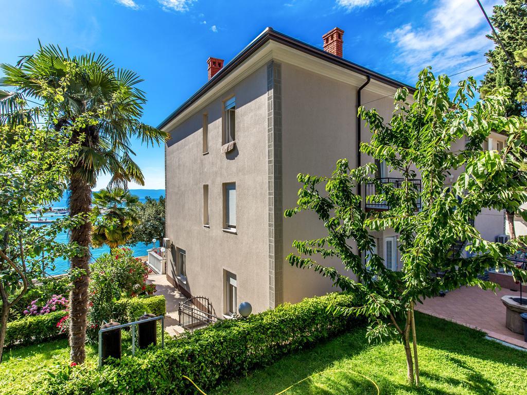 Apartments & Rooms Milcetic M Malinska Exterior foto